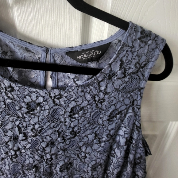 🏷Michel Studio 2XL beautiful blue/black sleeveless lace tank top blouse - Picture 2 of 6